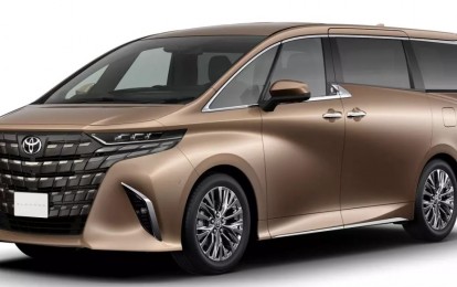 Chuyên cơ mặt đất Toyota Alphard 2025 bổ sung thêm phiên bản tiết kiệm xăng, giá khởi điểm quy đổi chỉ 1,81 tỷ đồng