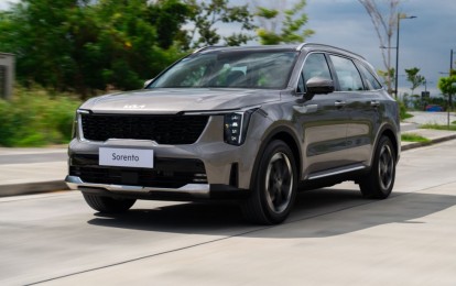 Kia Sorento 2025 nhận đặt cọc tại đại lý, ngày ra mắt cận kề