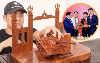 Chiêm ngưỡng chiếc xe tăng đặc biệt của thợ mộc Bắc Ninh kỳ công tặng Thủ Tướng nhân dịp Đại Lễ 30/4