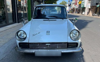 Gặp gỡ ‘huyền thoại’ Toyota Publica 800 trắng – xế cổ độc nhất vô nhị vừa xuất hiện tại TPHCM