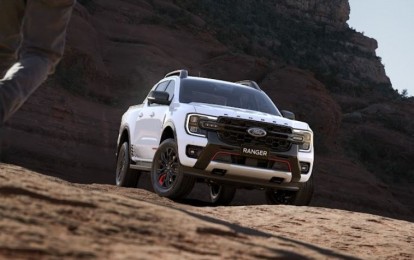 Lý do giúp Mazda CX-5, Ford Ranger 'sống khỏe' tại Việt Nam trong kỷ nguyên xe điện