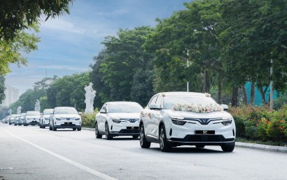 Đón dâu thời thượng bằng xe điện VinFast: Sang trọng, thân thiện môi trường, giá siêu mềm