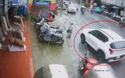 Va chạm kinh hoàng ở Sa Pa: Ô tô tông liên hoàn 3 xe máy, bé 5 tuổi thiệt mạng thương tâm