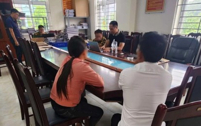 Tạm giữ 3 đối tượng 'chặt chém' khách 4,2 triệu đồng/ cuốc xe ở Hà Nội để điều tra