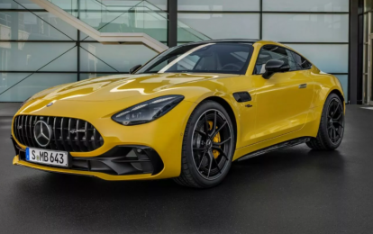 'Hàng nóng' Mercedes-AMG GT đã có bản giá rẻ, động cơ nhỏ mà có võ