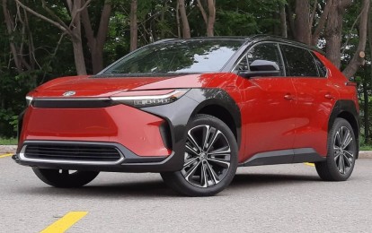 Động thái bất ngờ của Toyota trong bối cảnh cuộc đua xe điện ngày một tăng nhiệt