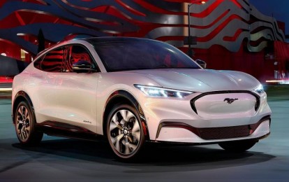 Sếp Ford: Xóa tan những quan niệm sai lầm là chìa khóa để phát triển xe điện