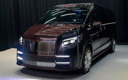 Mercedes-Benz V-Class lột xác với gói độ Mansory: Diện mạo như Rolls-Royce, nội thất xa hoa khó tin