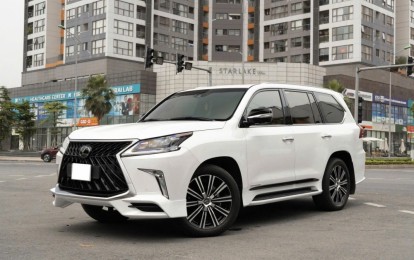 Sử dụng 6 năm, SUV hạng sang Lexus LX 570 Super Sport 2019 lên sàn xe cũ với giá bao nhiêu?