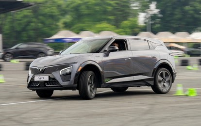 Dùng lốp thường cho ô tô điện: Tiết kiệm chi phí nhưng tiềm ẩn rủi ro về an toàn