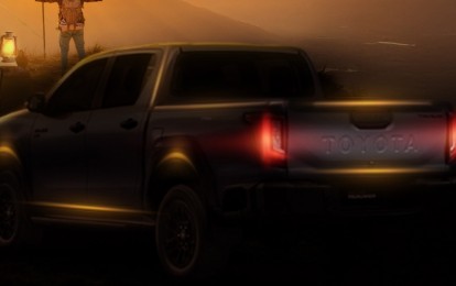 Toyota Hilux thế hệ mới liên tục được 'nhá hàng', đại lý nhận cọc sớm kèm ưu đãi cho 500 khách đầu tiên