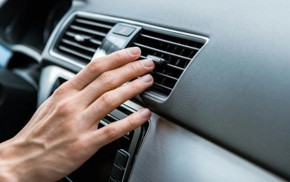 Điều hòa ô tô yếu dần giữa trời nóng: Nhiều tài xế thường bỏ sót nguyên nhân phổ biến này