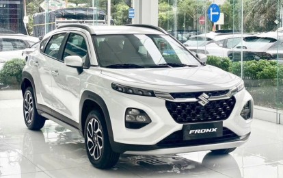 SUV đô thị Suzuki Fronx giảm giá 'chạm đáy' tại đại lý, giá thực tế chỉ từ 430 triệu đồng