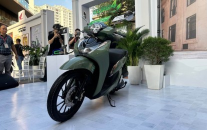 Honda SH Mode 2027 chốt giá từ 60,79 triệu đồng tại Việt Nam, mở bán vào tháng 10