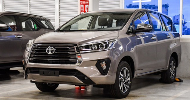 Toyota Innova 2022