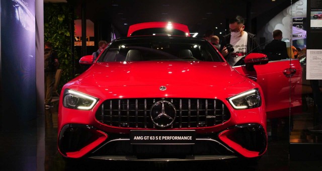 Ra mắt Mercedes-AMG GT 63 S E Performance với hiệu suất khủng khiếp hơn 800 mã lực