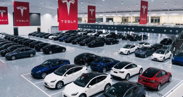 Tesla lập kỷ lục mới với 241.300 xe được giao tới khách hàng