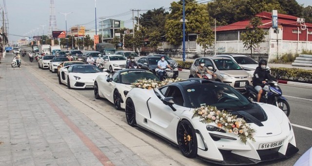 Chiêm ngưỡng dàn siêu xe trăm tỷ trong lễ đính hôn của CEO 9X Tống Đông Khuê
