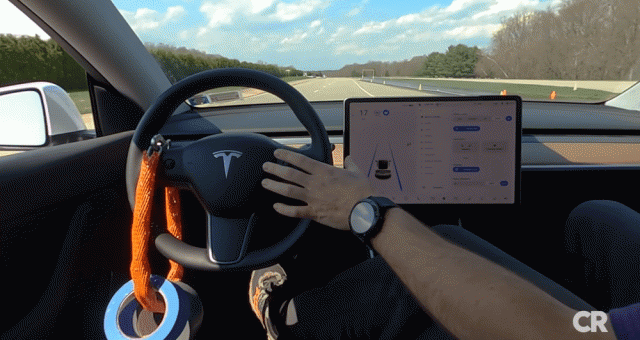 [Video] Đánh lừa hệ thống lái tự động của Tesla: Công nghệ Autopilot có thực sự an toàn?