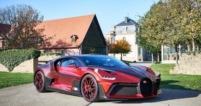 Siêu phẩm Bugatti Divo LadyBug lộ diện sau hơn 2 năm nghiên cứu và tưởng chừng phải bỏ cuộc