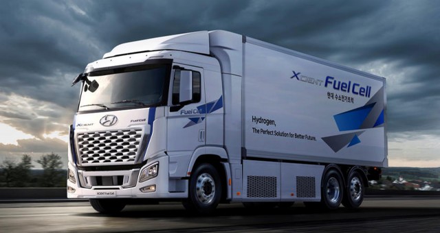 Hé lộ chiếc xe tải đầu tiên nhà Hyundai chạy bằng pin nhiên liệu hydro chuẩn bị ra mắt thị trường