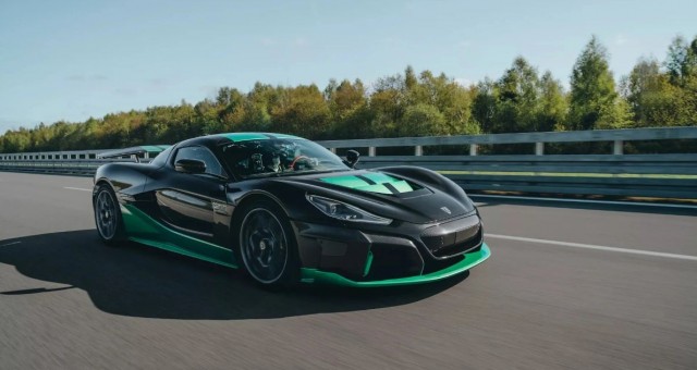 Siêu xe điện lập kỷ lục về tốc độ, vượt mặt Bugatti