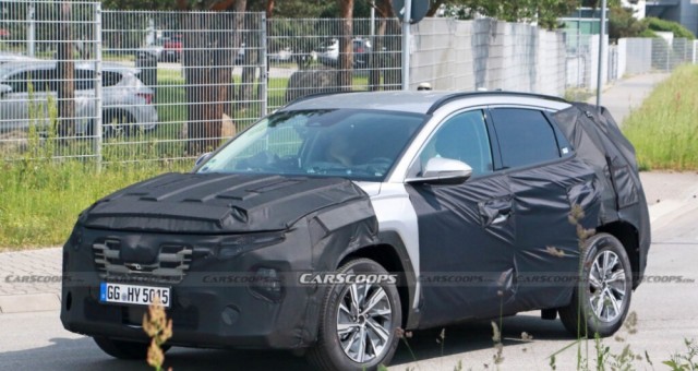 Hyundai Tucson bản nâng cấp lộ diện trên phố
