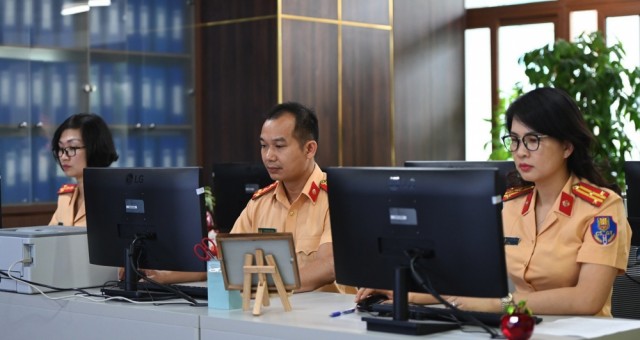 Kết quả đấu giá biển số chiều 22/09: Biển số ngũ quý 38A - 555.55 chỉ hơn 1.1 tỷ đồng