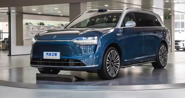 SUV nhà Huawei 'bán chạy như tôm tươi' dù giá bán không hề rẻ