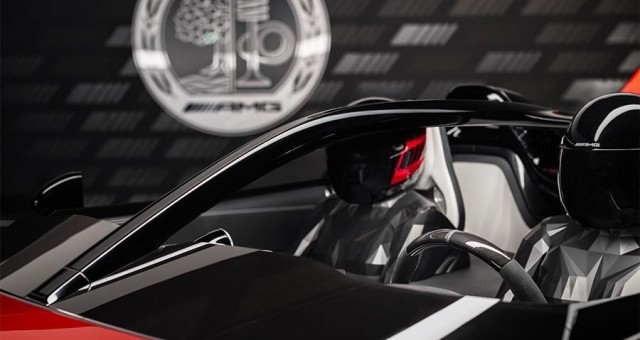 Mercedes-AMG ra mắt concept PureSpeed, siêu phẩm hiệu suất cao với số lượng hiếm có