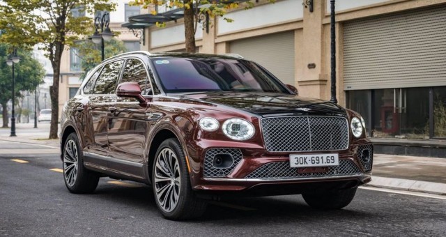 Siêu phẩm hàng hiếm Bentley Bentayga First Edition khấu hao 5 tỷ sau khi chạy lướt 5.000 km