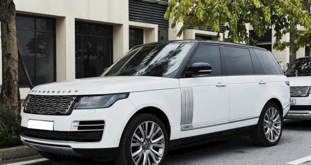 Bất ngờ với mức giá rao bán của Range Rover Autobiography LWB sau 10 năm lăn bánh