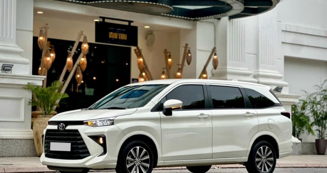 Bất ngờ với giá rao bán của Toyota Avanza Premio 2024 vừa chạy 8.000 km