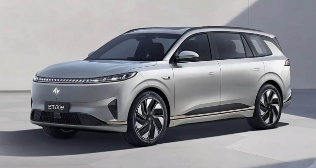 Dongfeng ra mắt SUV 5 chỗ chạy điện với phạm vi 1.300 km/ sạc, giá khởi điểm quy đổi chỉ từ 712 triệu đồng