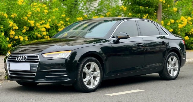 Lăn bánh 39.000 km, Audi A4 2016 rao bán chưa bằng 1/2 giá xe mới