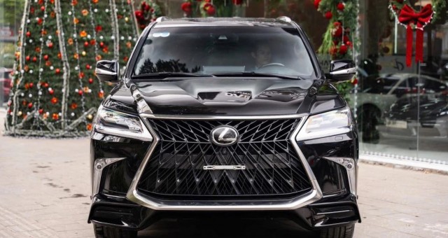 Lăn bánh 6 năm, di chuyển 80.000 km, Lexus LX 570 MBS 2019 vẫn 'đắt xắt ra miếng'