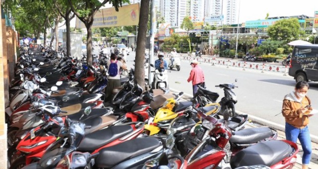 Bán xe nhưng không làm thủ tục thu hồi đăng ký, biển số xe sẽ bị phạt bao nhiêu tiền?