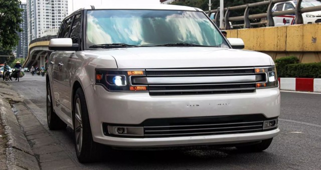 Hàng hiếm Ford Flex 2014 rao bán ngang giá Hyundai SantaFe 'đập hộp' sau hơn chục năm lăn bánh