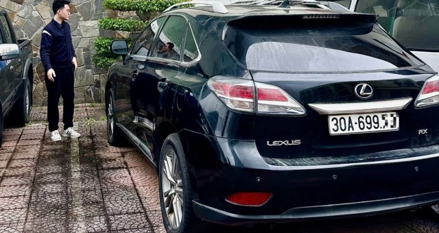 Đấu giá loạt xe Range Rover và Lexus 'bị tịch thu' từ 2,6 tỷ đồng