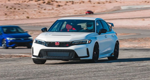 Honda Civic Type R bất ngờ tăng giá bán, nâng mức giá niêm yết lên tới 3 tỷ đồng
