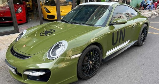 Chiến binh đường phố Porsche 911 Carrera S độ TechArt tái xuất trên đường phố Hồ Chí Minh đầy cuốn hút