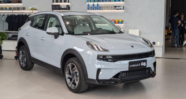 Lynk & Co 06 bảo dưỡng mốc 20.000 km: Đắt hay rẻ so với xe Nhật, Hàn?