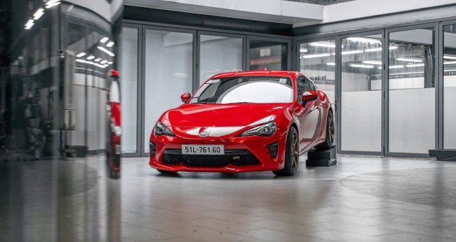 Cường 'đô-la' nói gì sau khi cầm lái Toyota 86 sau màn lột xác ấn tượng?