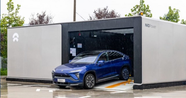 Đổi pin siêu tốc trong 100 giây: Bước tiến đột phá đe dọa vị thế trạm xăng truyền thống