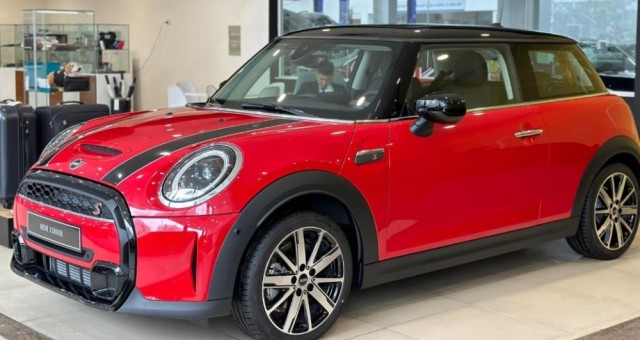 Bảng giá xe Mini Cooper tháng 6/2025: Biểu tượng phong cách giữa lòng đô thị