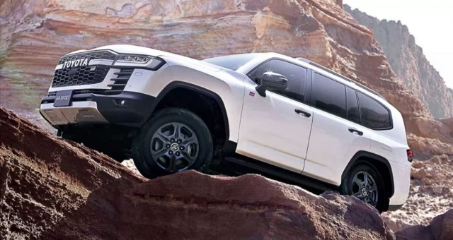 Toyota Prius chạy “êm như ru” trở thành công cụ hoàn hảo để trộm Land Cruiser