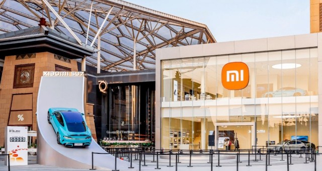 Cung không kịp cầu, Xiaomi vẫn gánh lỗ 500 USD/xe