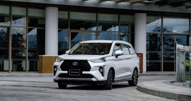 3 mẫu ô tô cũ dưới 450 triệu đồng đáng mua để chạy dịch vụ