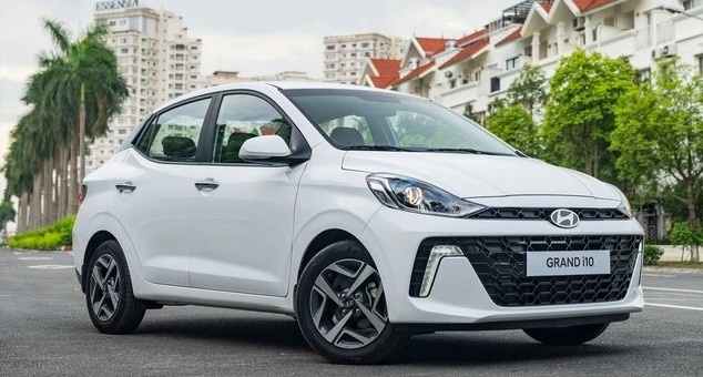 Ô tô máy xăng giá rẻ chạm đáy doanh số, xe Hàn đứng trước nguy cơ thất thế