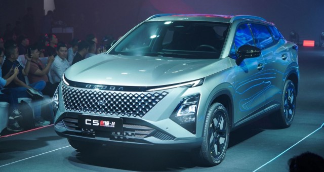 Điểm lại làn sóng xe mới khuấy động thị trường Việt đầu năm 2026